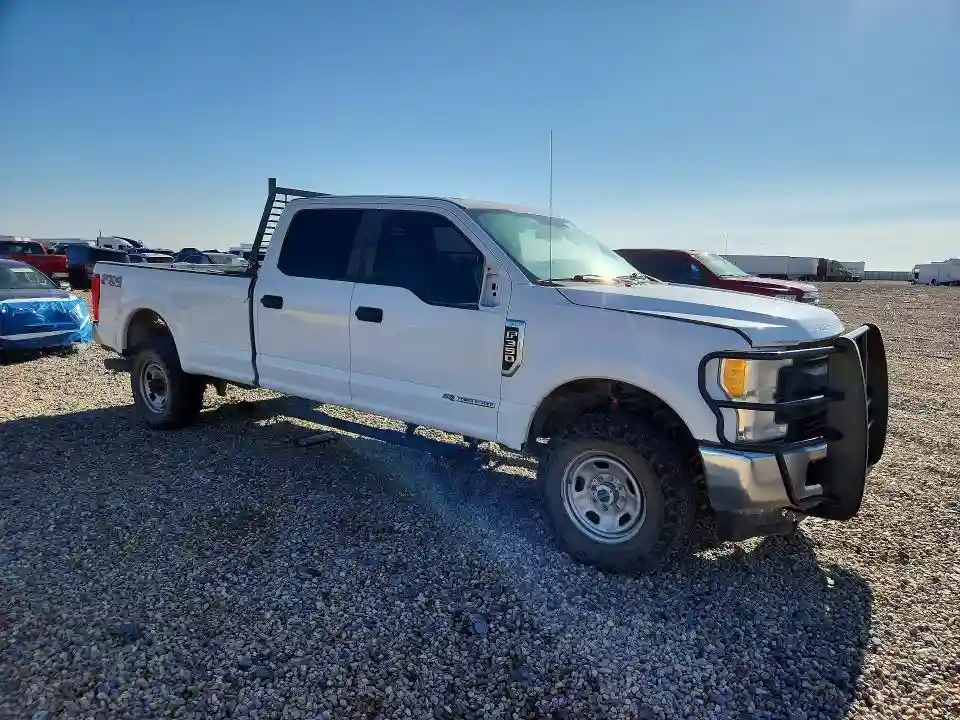 1FT8W3BT7HEF13013 2017 FORD F350-3
