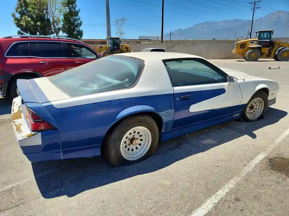 1G1FP21SXKL182768 1989 CHEVROLET CAMARO-2