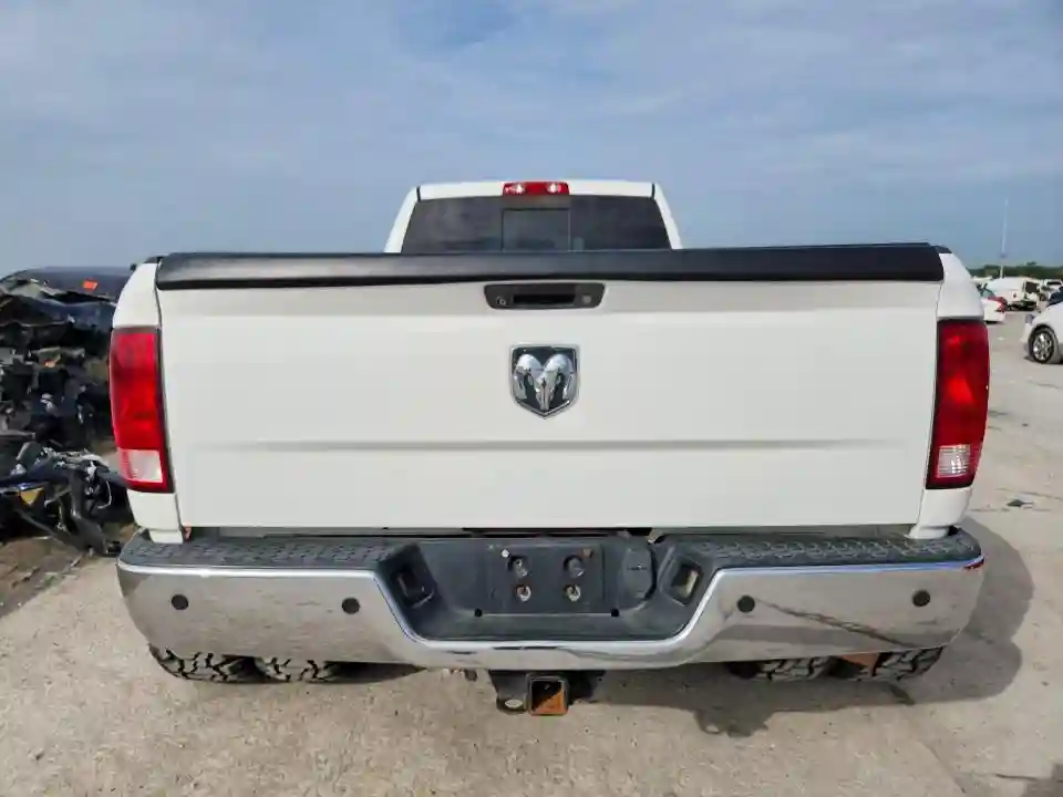 3C63RRHL7GG176160 2016 RAM 3500-5