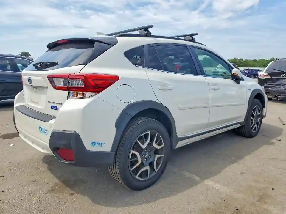 JF2GTDNC9LH282629 2020 SUBARU CROSSTREK-2