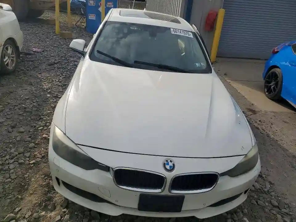 WBA3B5C51DF591077 2013 BMW 3 SERIES-4
