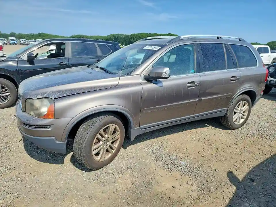 YV4952CZ4B1581785 2011 VOLVO XC90-0