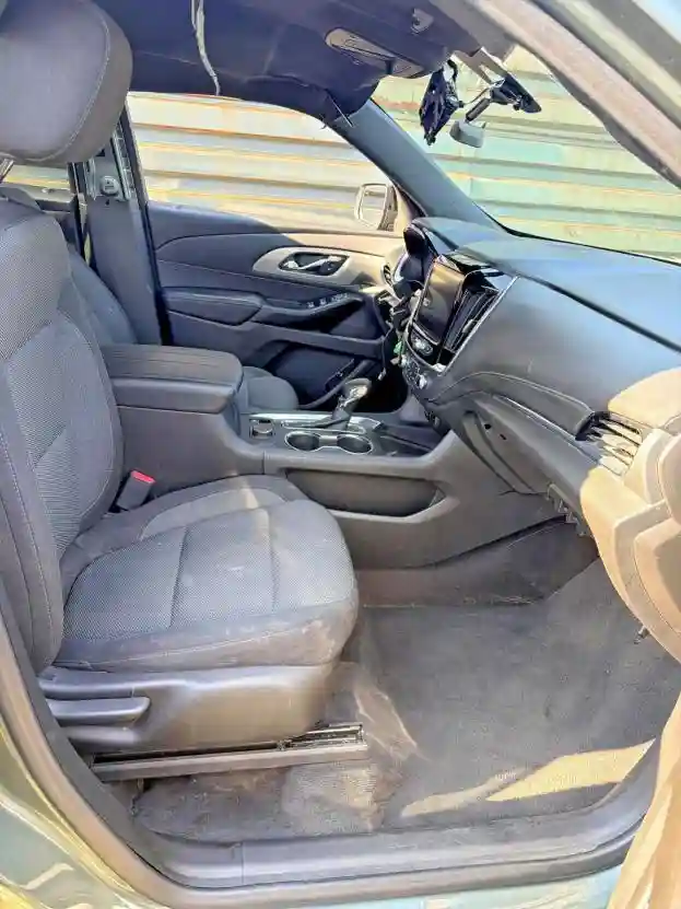 1GNERGKW3NJ173834 2022 CHEVROLET TRAVERSE-4