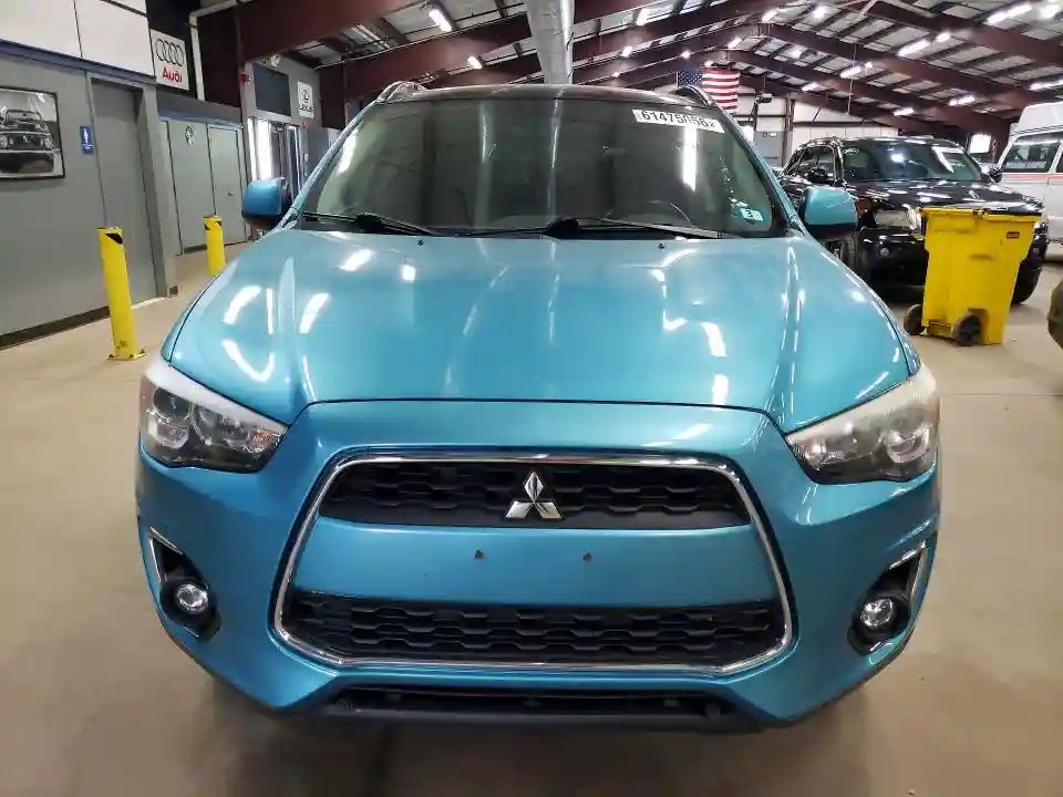 4A4AR4AU2EE019638 2014 MITSUBISHI OUTLANDER-4