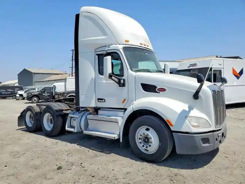 1XPBD49X7JD479045 2018 PETERBILT ALL OTHER-0