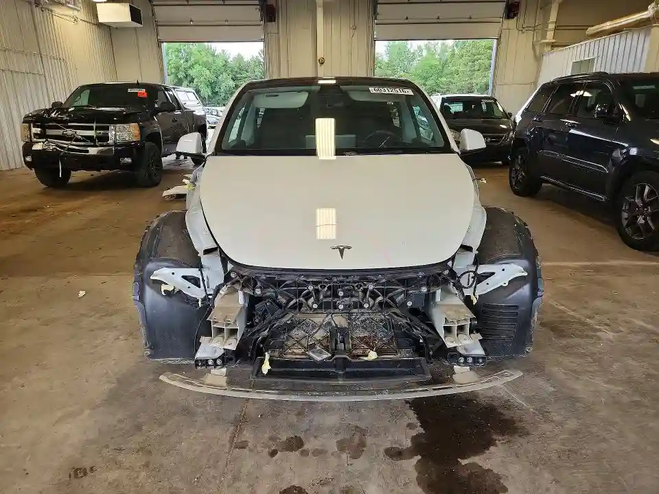5YJYGDEEXLF032129 2020 TESLA MODEL Y-4