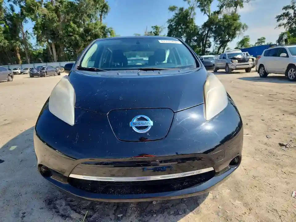 1N4AZ0CPXFC330826 2015 NISSAN LEAF-4