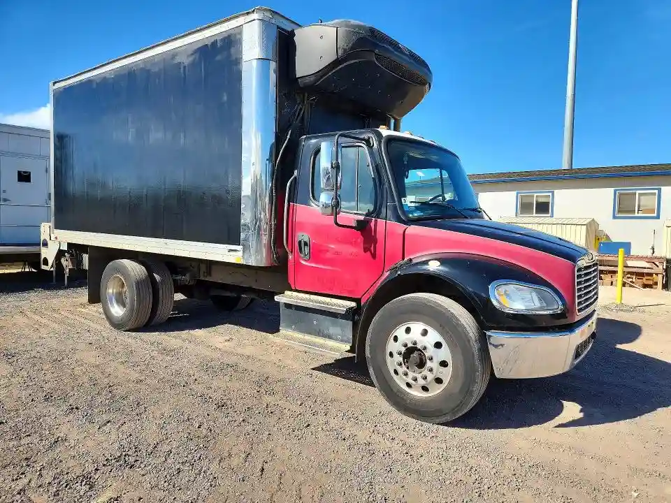 1FVACWFD7KHKL9532 2019 FREIGHTLINER M2 106 MED-3