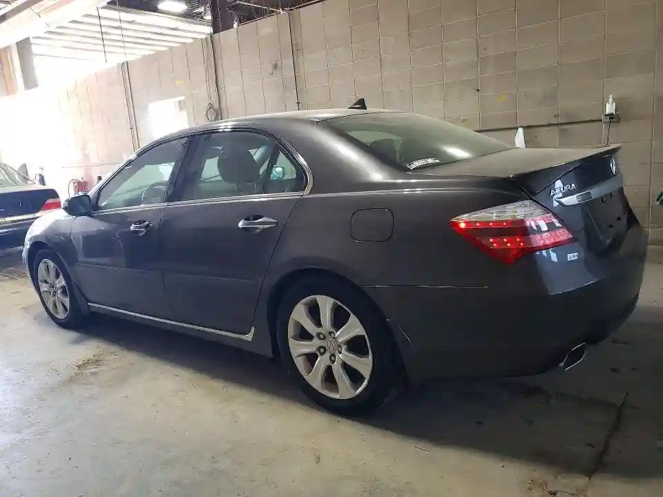JH4KB2F69AC001477 2010 ACURA RL-1