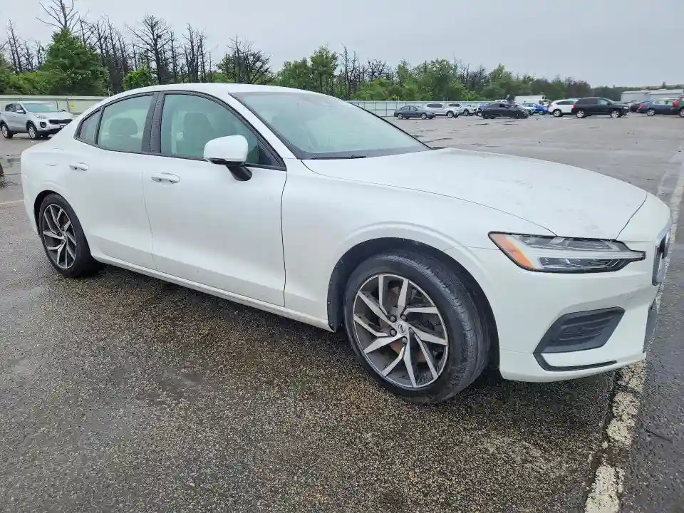 7JRA22TK1LG063600 2020 VOLVO S60-3