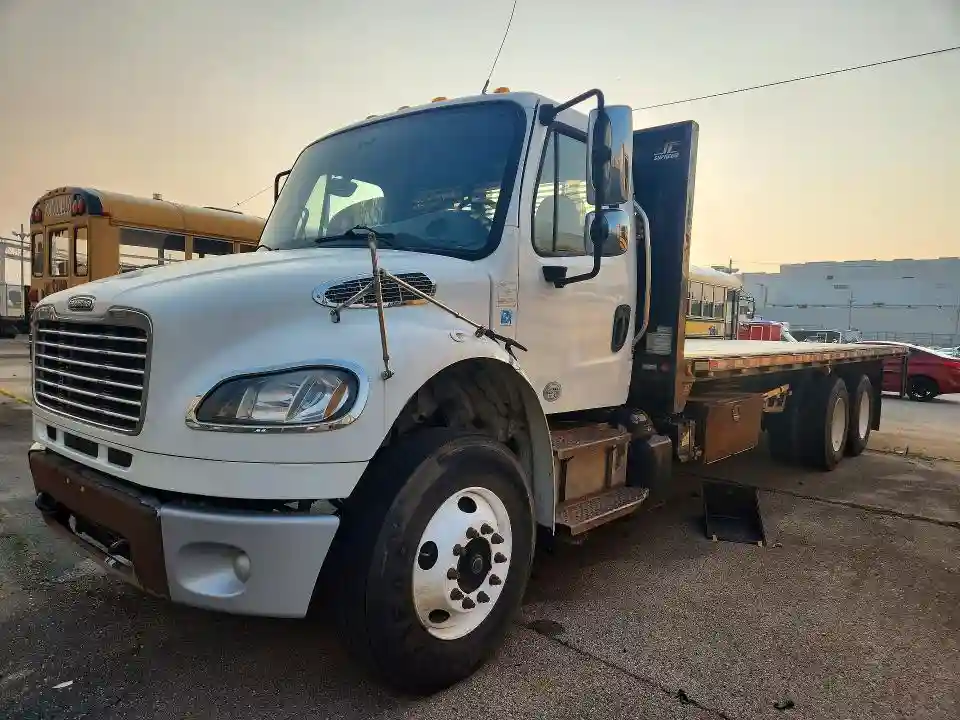 1FVHCYCY8FHFZ9659 2015 FREIGHTLINER ALL OTHER-0