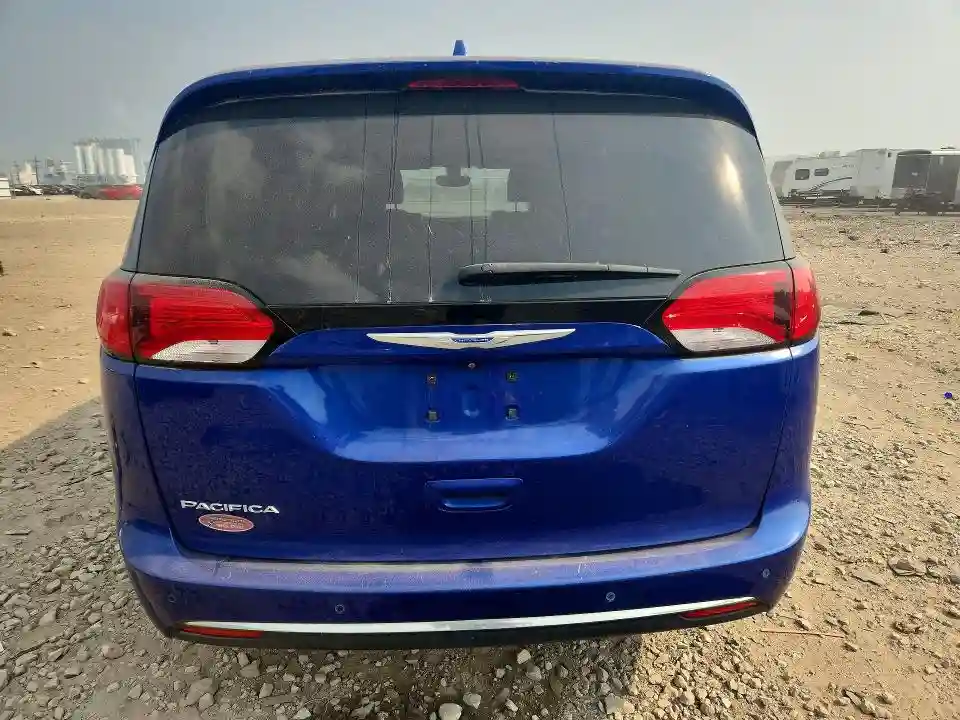 2C4RC1EGXJR275361 2018 CHRYSLER PACIFICA-5