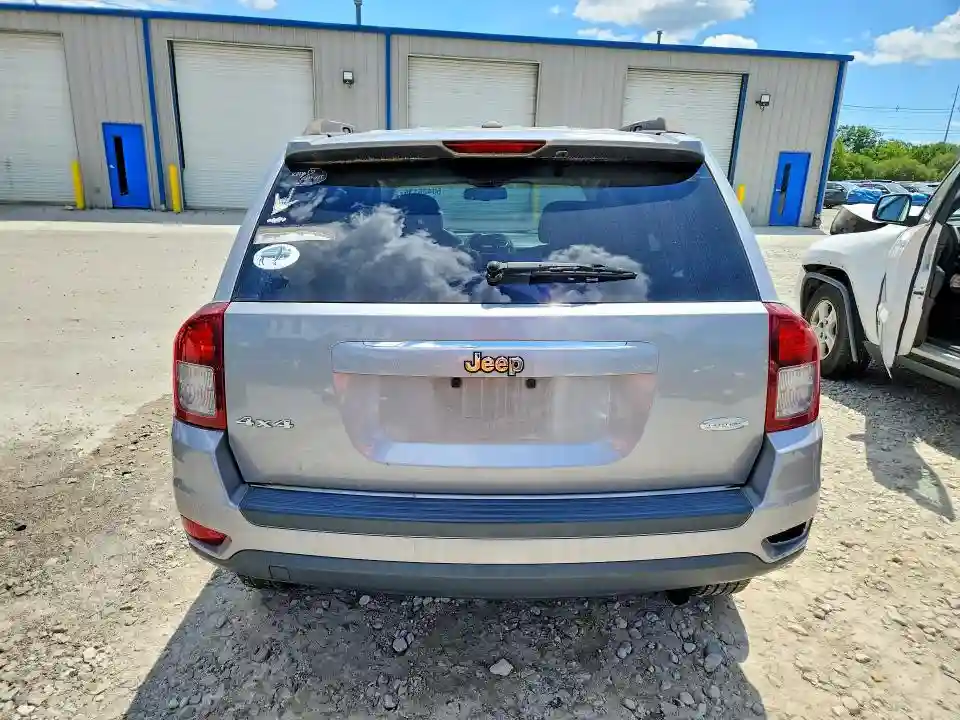 1C4NJDEB3HD162312 2017 JEEP COMPASS-5