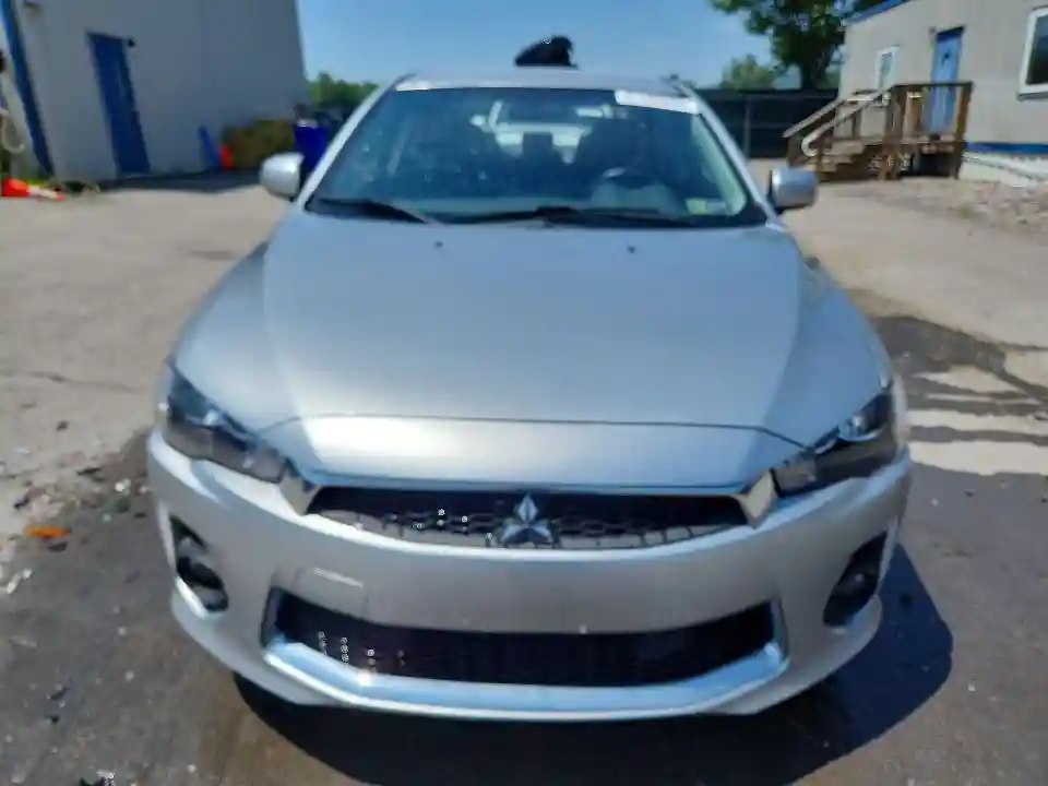 JA32V2FW9HU001958 2017 MITSUBISHI LANCER-4