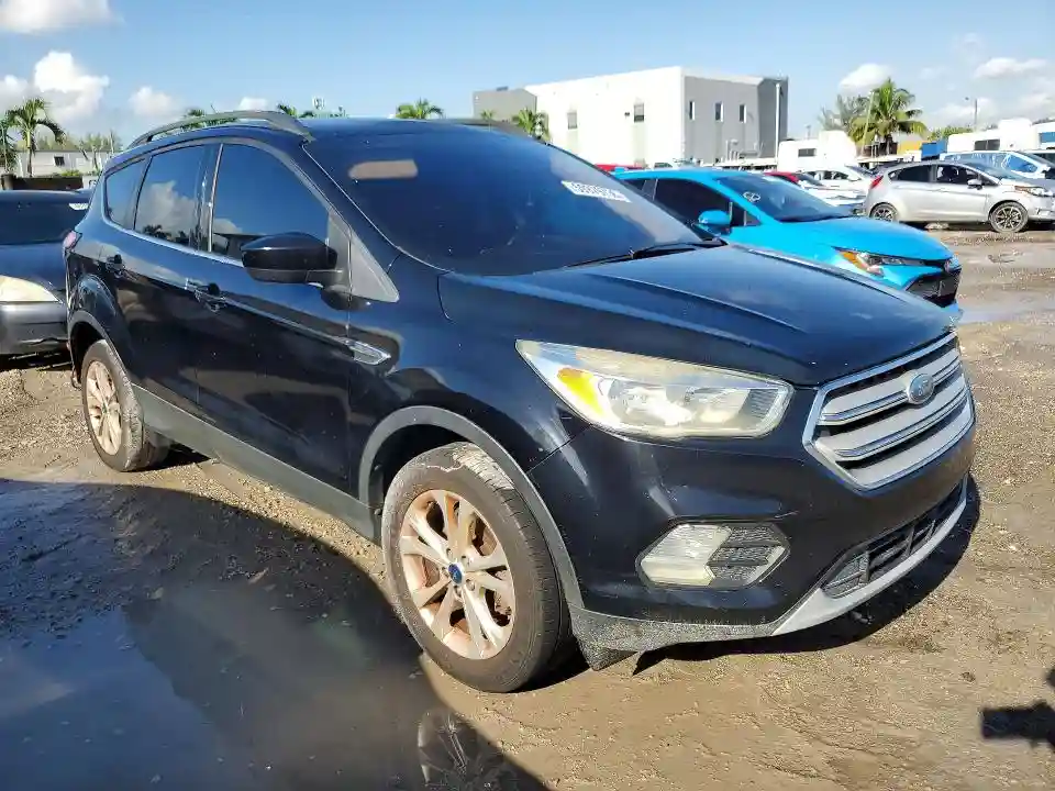 1FMCU0GD5JUB28170 2018 FORD ESCAPE-3