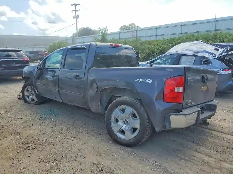 3GCPKSE33BG161982 2011 CHEVROLET SILVERADO-1