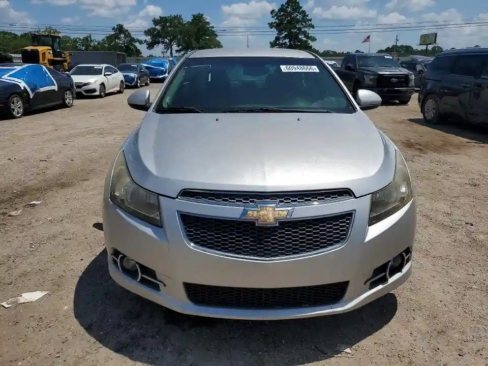 1G1PF5S92B7227764 2011 CHEVROLET CRUZE-4
