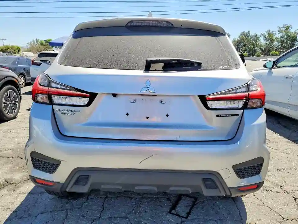 JA4ARUAU7TU011300 2026 MITSUBISHI OUTLANDER-5