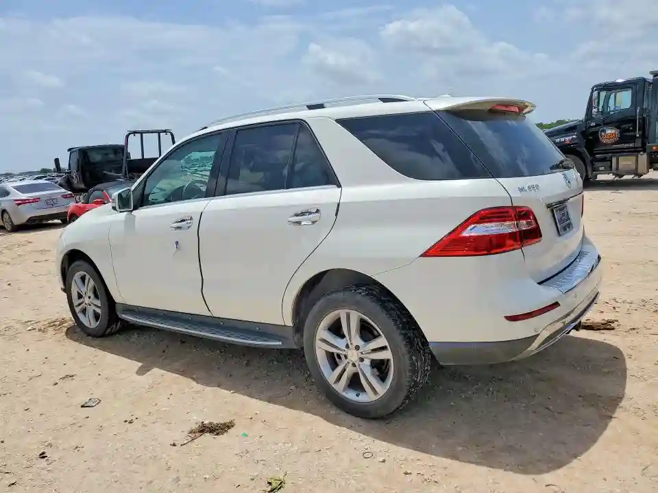 4JGDA5HB3DA199686 2013 MERCEDES-BENZ M-CLASS-1