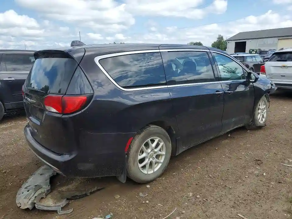 2C4RC1BG4HR745611 2017 CHRYSLER PACIFICA-2