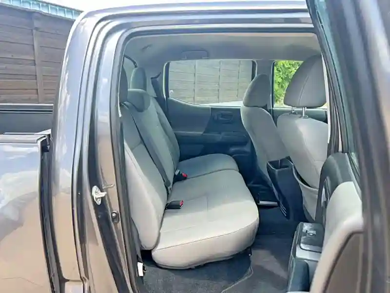 5TFAX5GN7JX104508 2018 TOYOTA TACOMA-5
