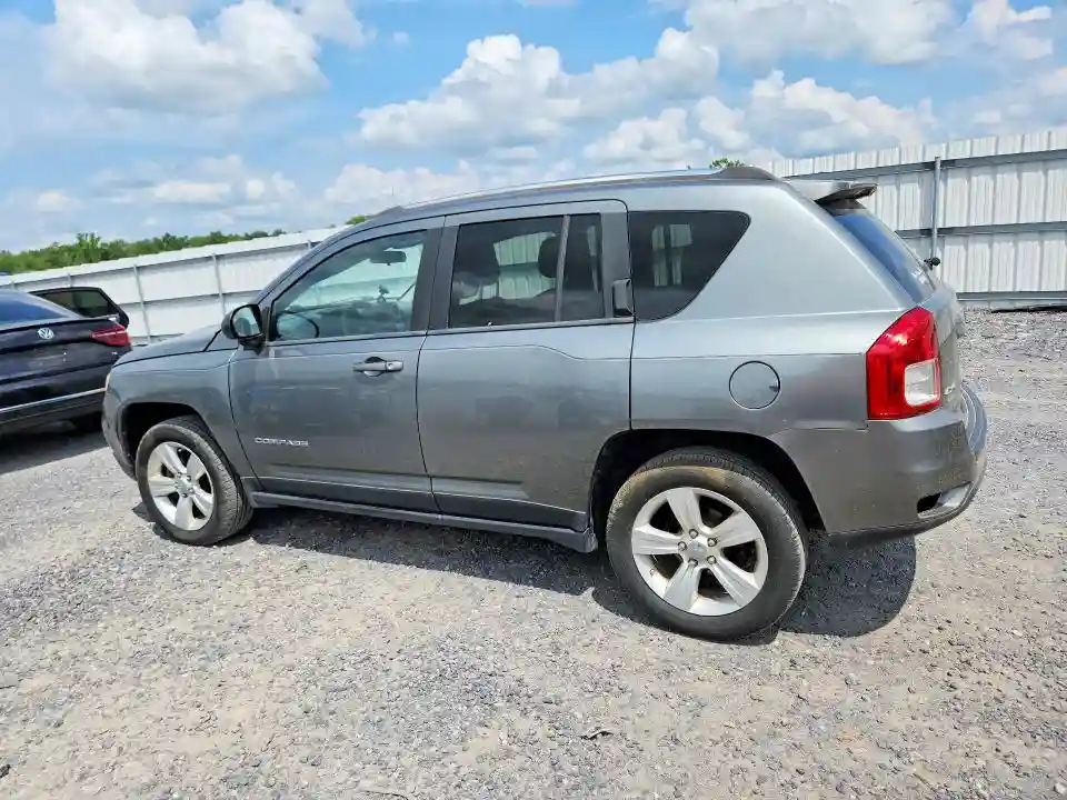1C4NJDBB1CD632334 2012 JEEP COMPASS-1