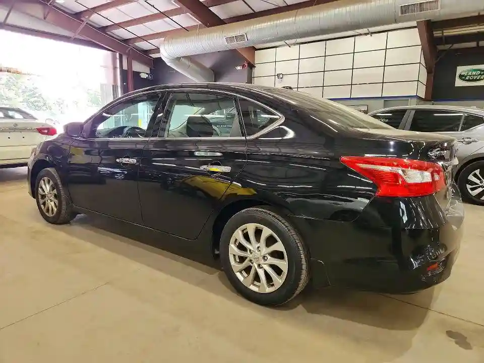3N1AB7AP6HY389511 2017 NISSAN SENTRA-1