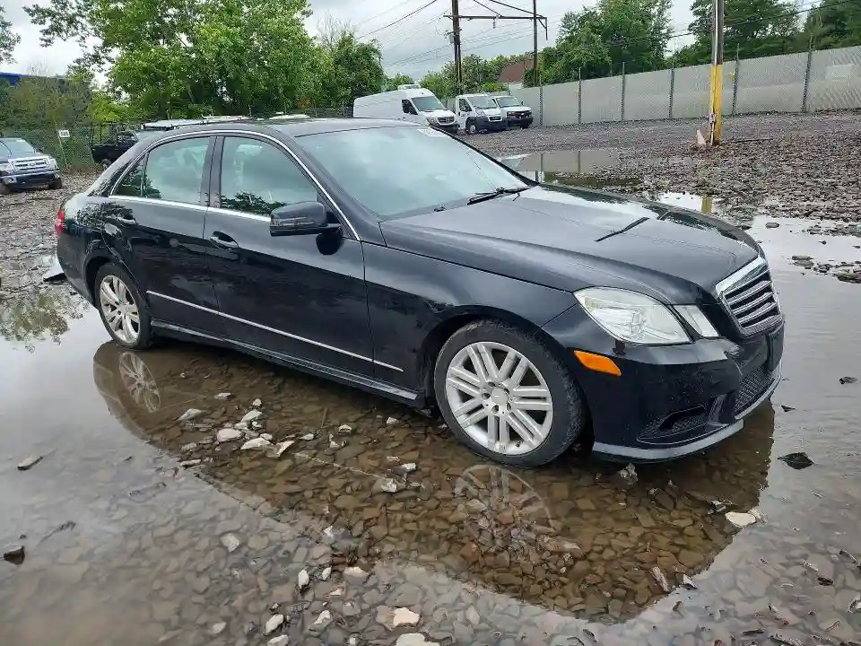 WDDHF8HB4BA429554 2011 MERCEDES-BENZ E-CLASS-3