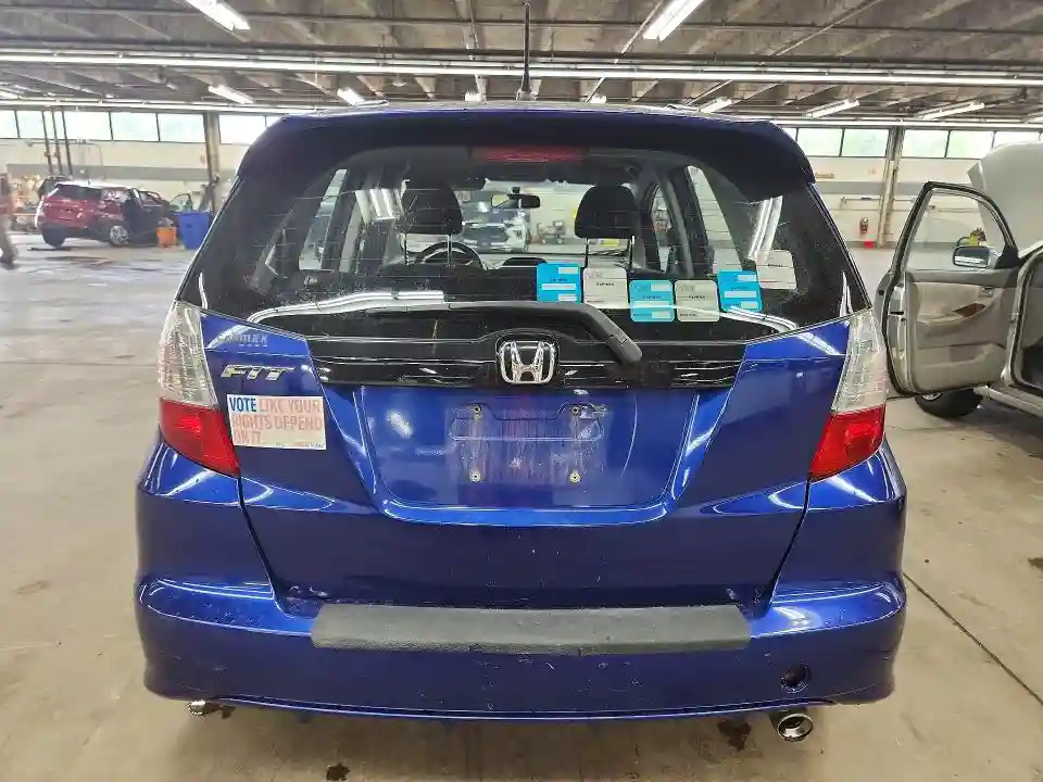 JHMGE8H48AC025023 2010 HONDA FIT-5
