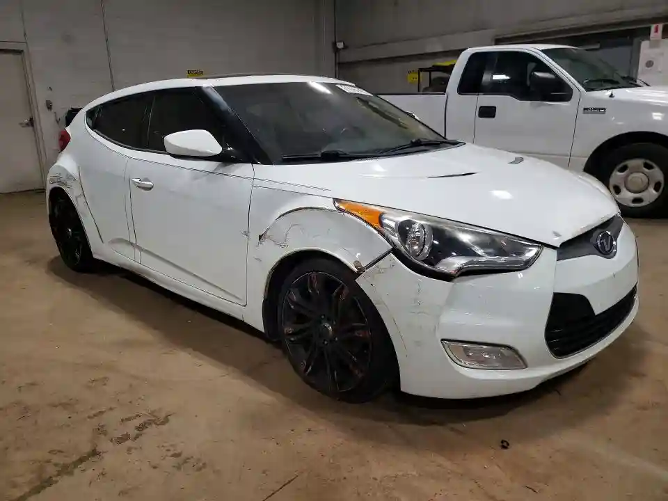 KMHTC6AD6CU072063 2012 HYUNDAI VELOSTER-3