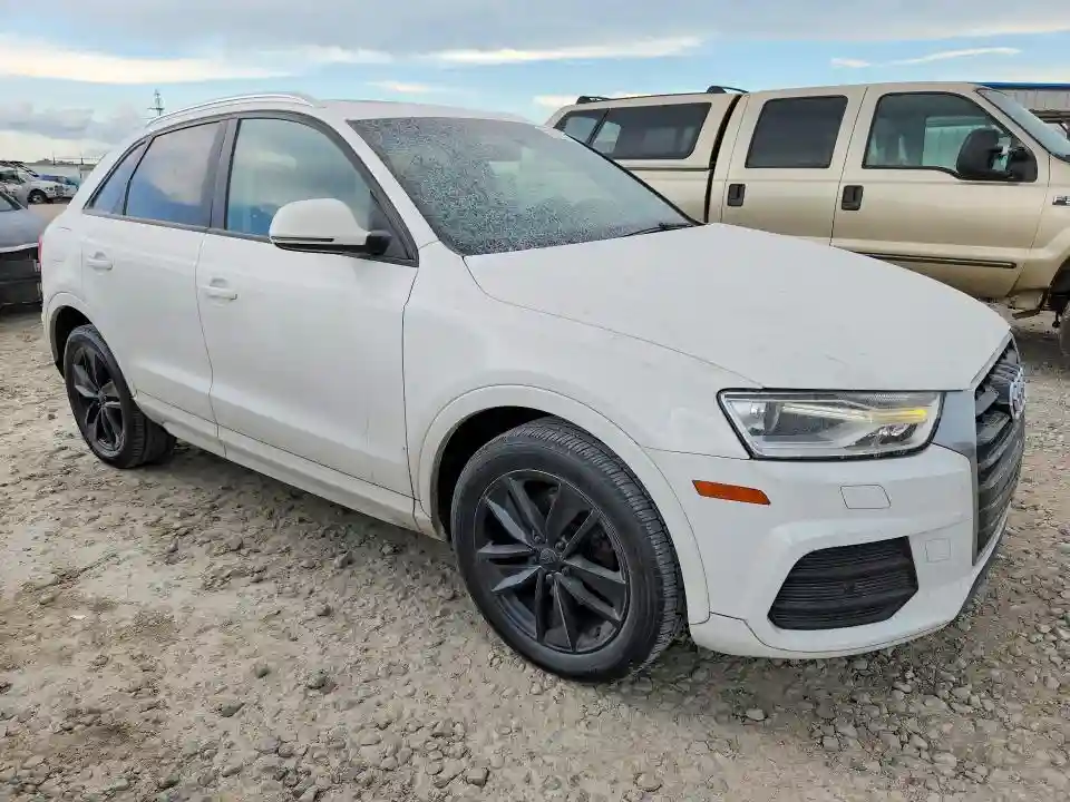 WA1ECCFS6HR015658 2017 AUDI Q3-3