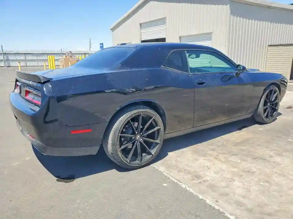 2C3CDZAG9GH300728 2016 DODGE CHALLENGER-2
