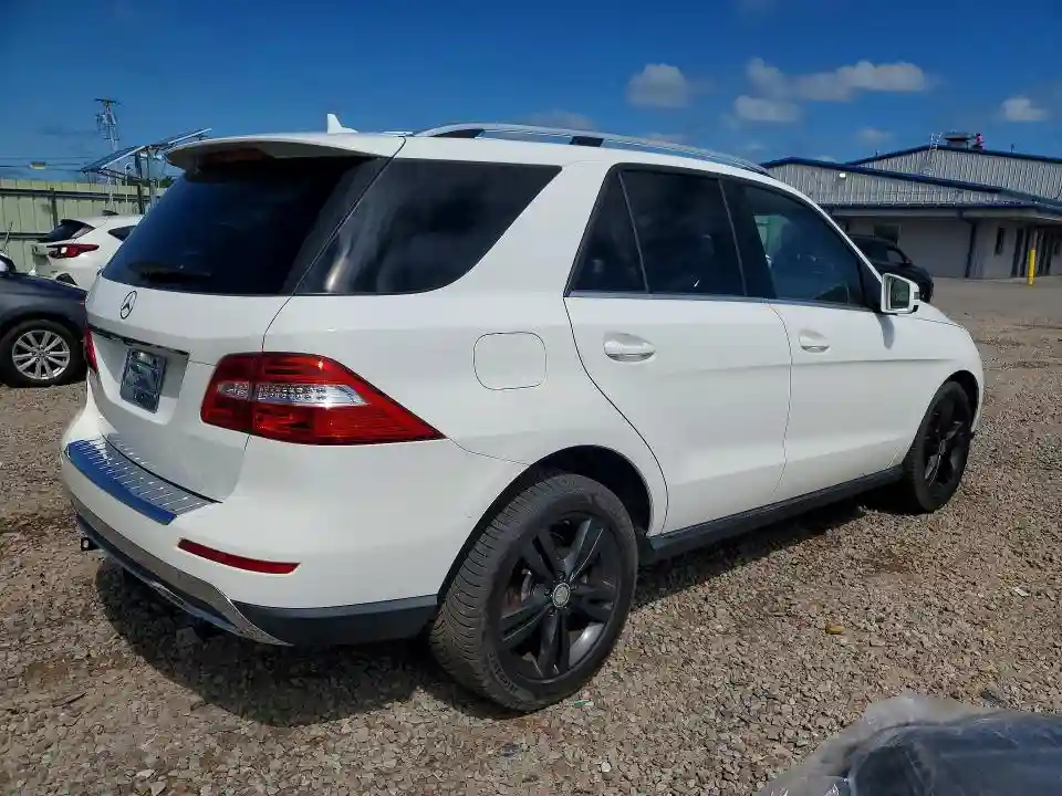 4JGDA0EB8FA565698 2015 MERCEDES-BENZ M-CLASS-2