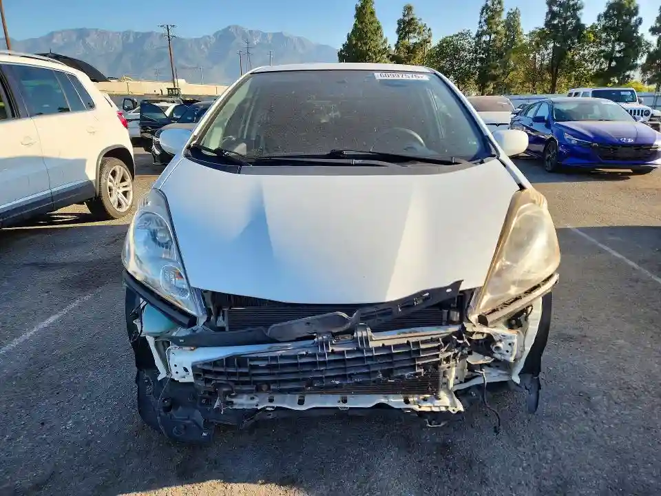 JHMGE8H41AC016745 2010 HONDA FIT-4