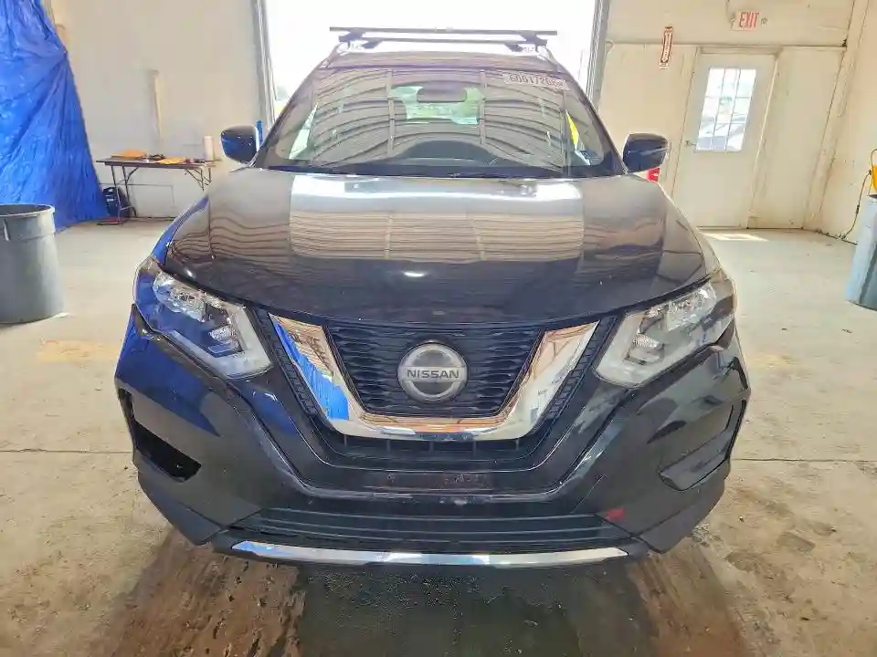 KNMAT2MV6JP510827 2018 NISSAN ROGUE-4