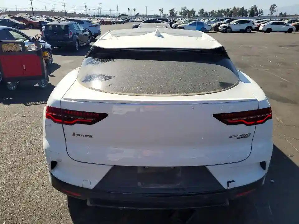 SADHD2S14K1F75327 2019 JAGUAR I-PACE-5