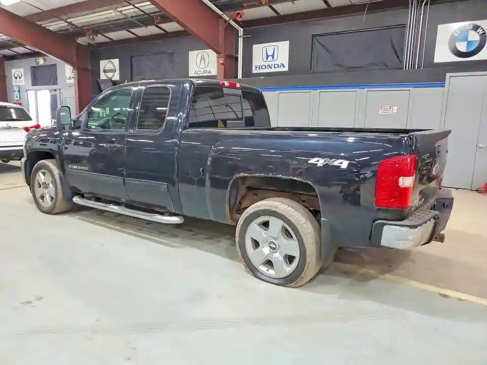 1GCRKTE37BZ258424 2011 CHEVROLET SILVERADO-1