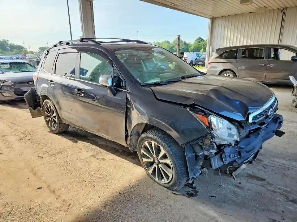 JF2SJGWC5JH475616 2018 SUBARU FORESTER-3