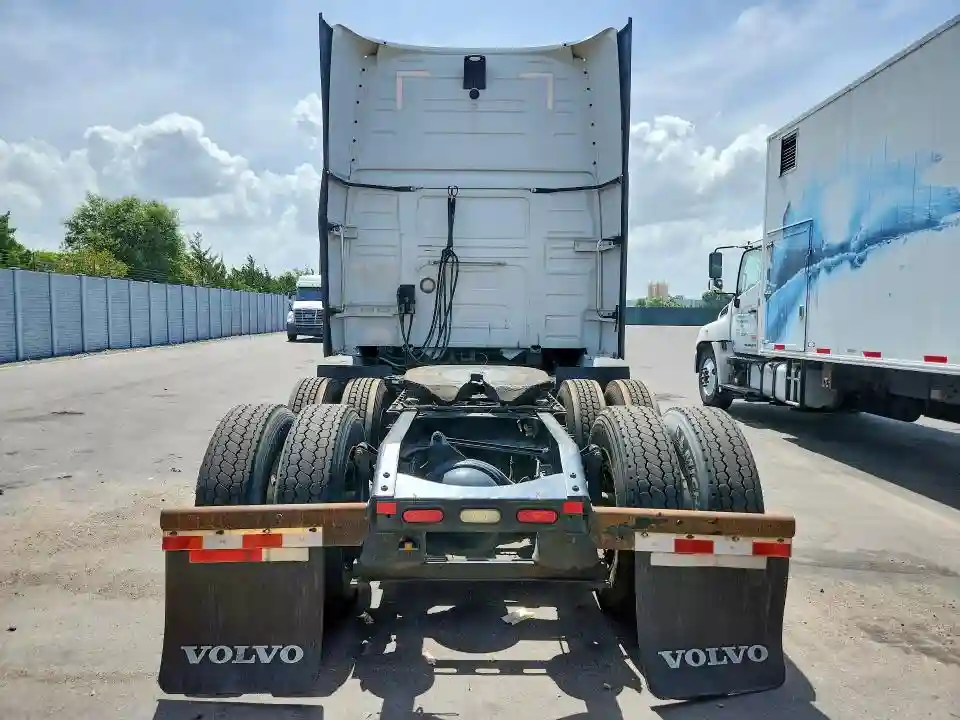 4V4NC9EH2KN905477 2019 VOLVO VN-5