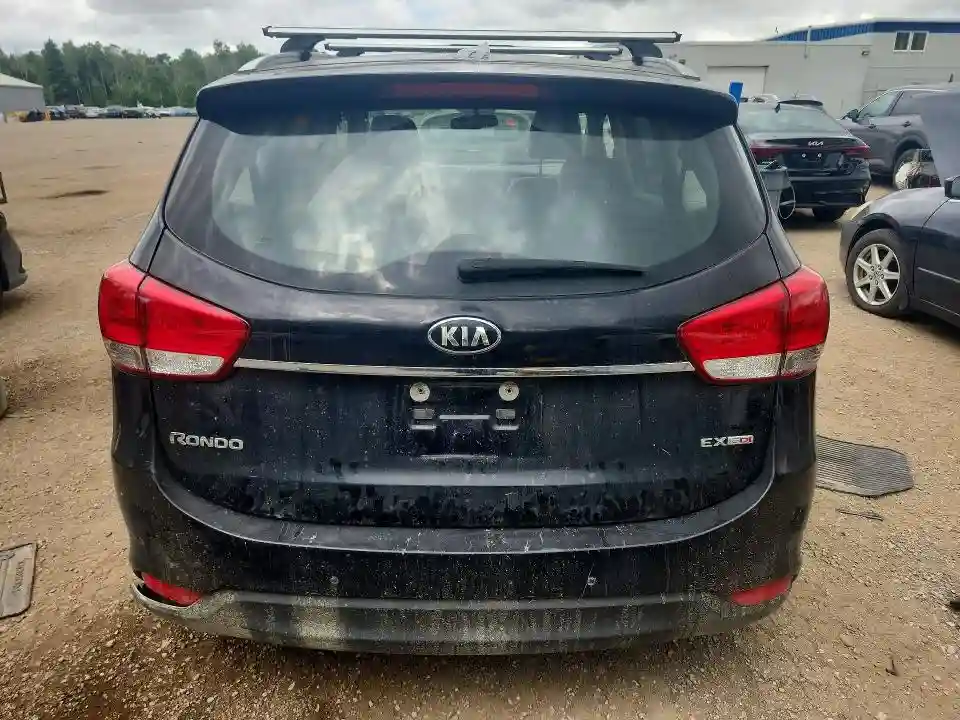 KNAHU8A37G7160812 2016 KIA RONDO-5