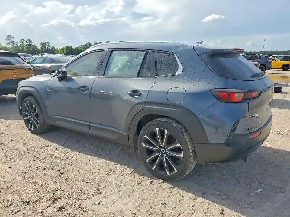 7MMVABEM8PN105618 2023 MAZDA CX-50-1