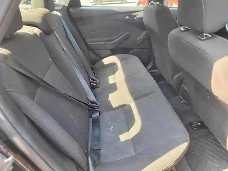 1FADP3E26FL303189 2015 FORD FOCUS-5