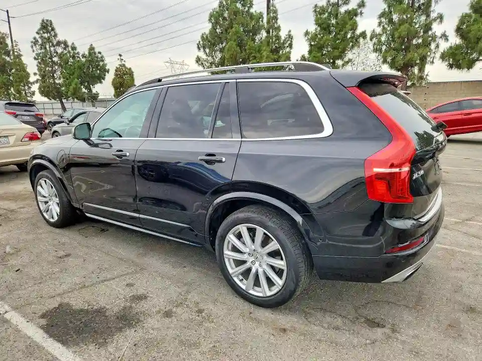YV4BC0PK5G1089332 2016 VOLVO XC90-1