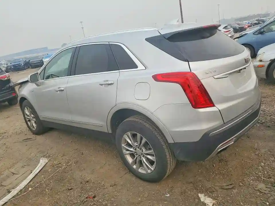 1GYKNDRS2LZ181876 2020 CADILLAC XT5-1