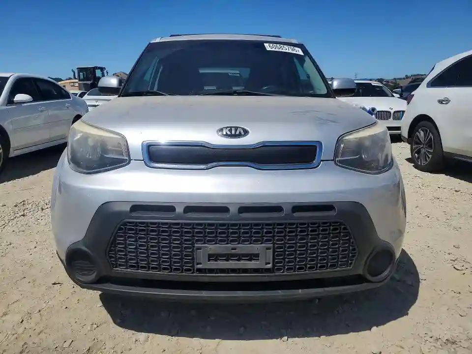 KNDJN2A28G7858979 2016 KIA SOUL BASE-4
