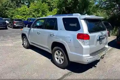 JTEBU5JR5C5104350 2012 TOYOTA 4RUNNER-2