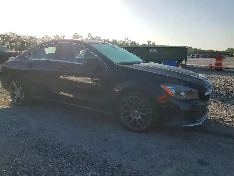 WDDSJ4EB3JN671096 2018 MERCEDES-BENZ CLA-CLASS-3