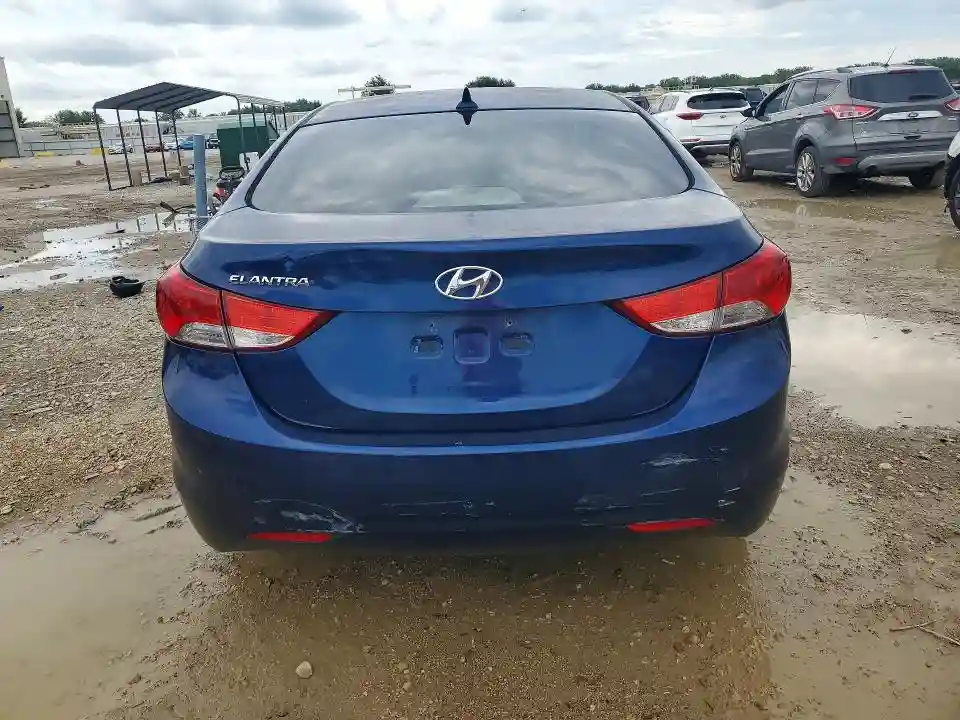 KMHDH4AE6DU868719 2013 HYUNDAI ELANTRA-5