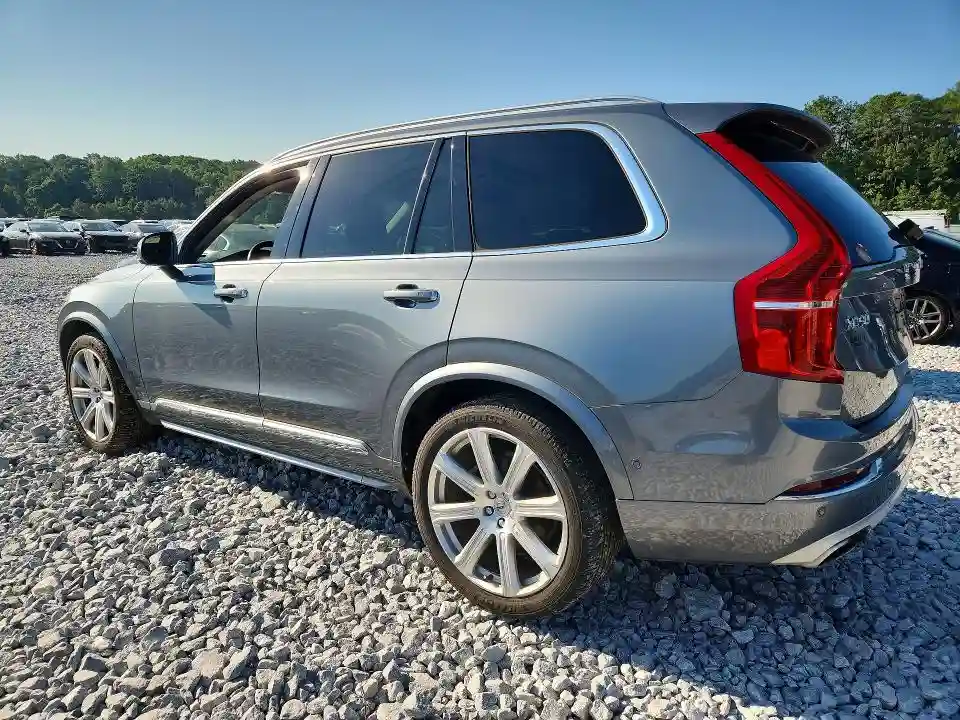 YV4A22PL8G1000646 2016 VOLVO XC90-1