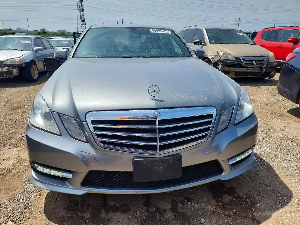 WDDHF8JB1DA748312 2013 MERCEDES-BENZ E-CLASS-4